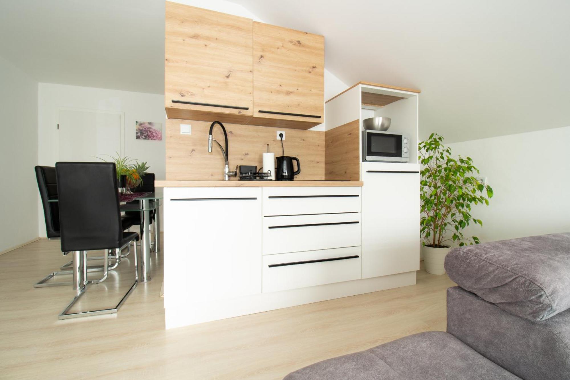 Apartman Keti Donja Lomnica Екстер'єр фото