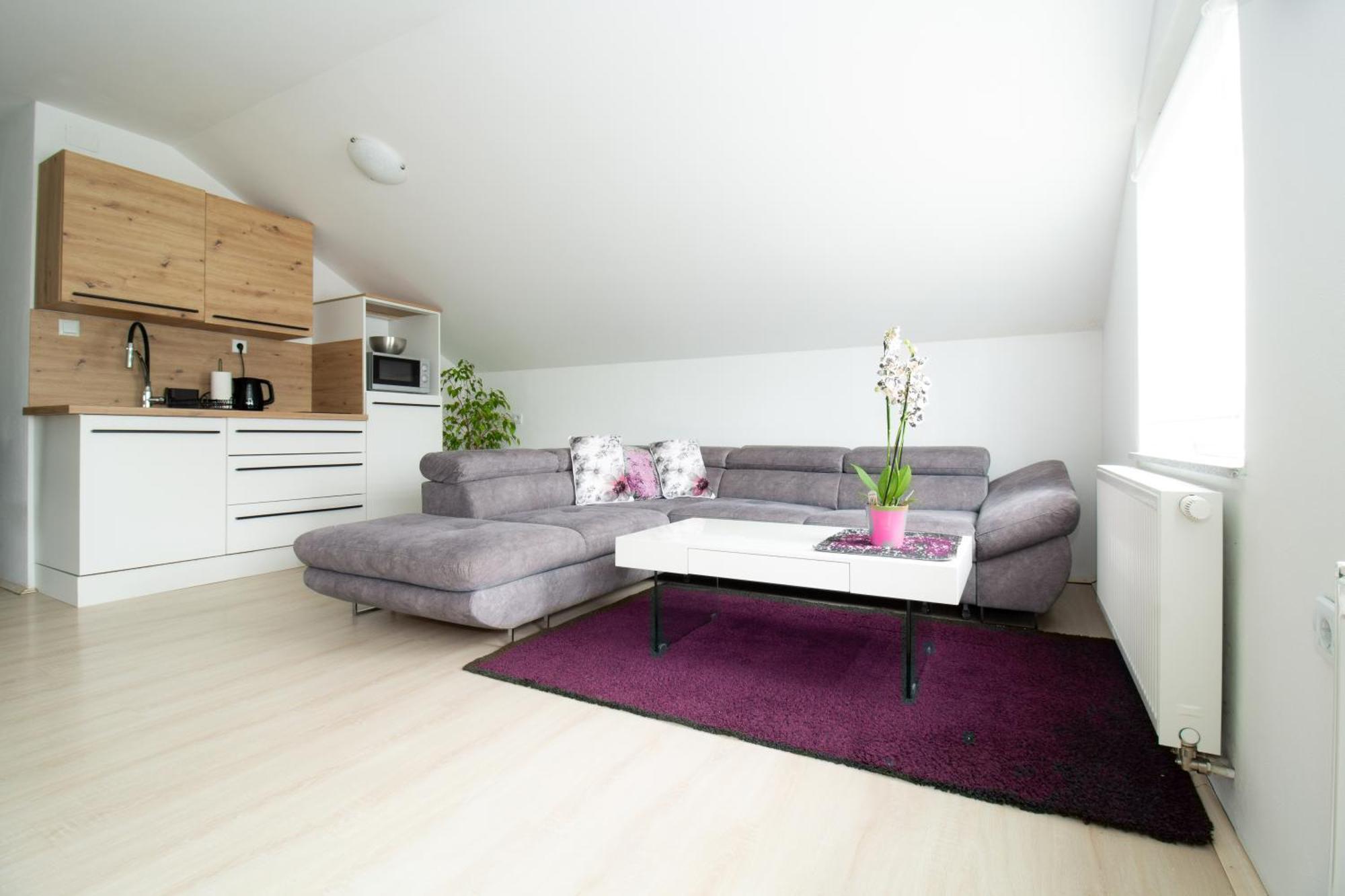 Apartman Keti Donja Lomnica Екстер'єр фото