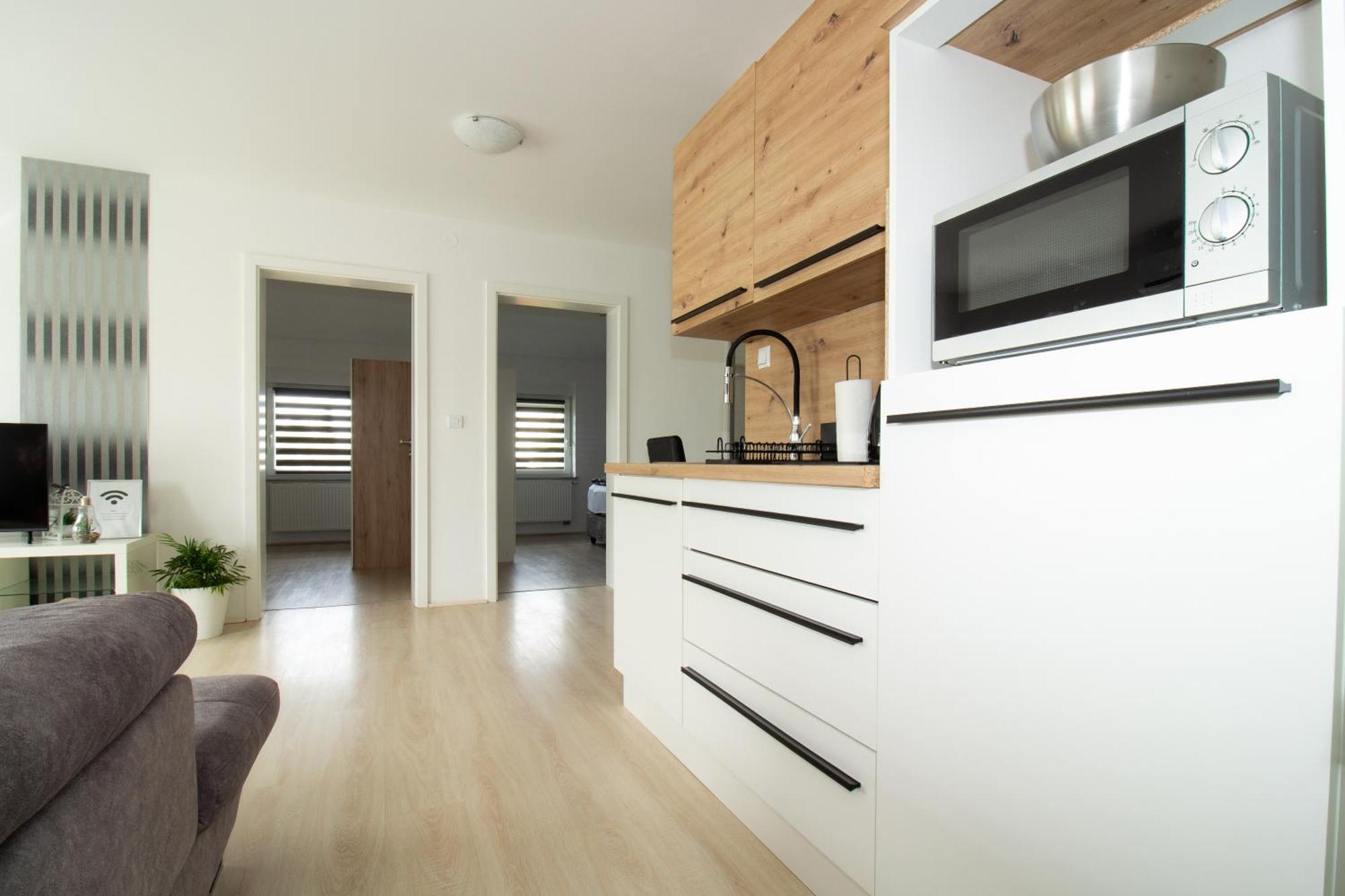 Apartman Keti Donja Lomnica Екстер'єр фото